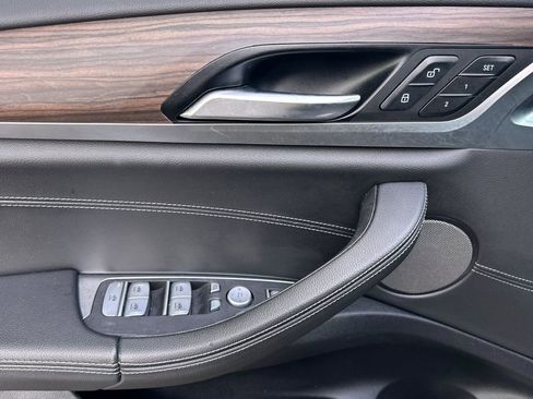 Used 2021 BMW X3 xDrive30e w/ Premium Package image 10