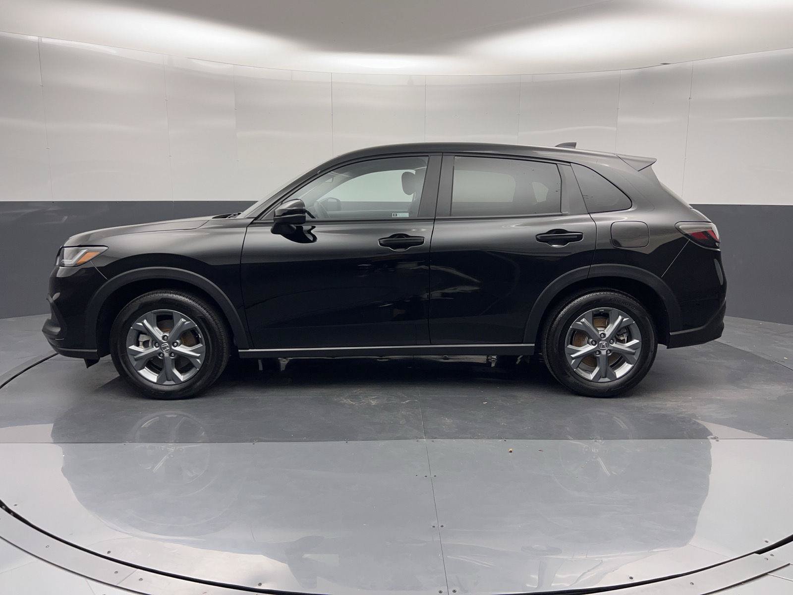Used 2026 Honda HR-V LX image 4