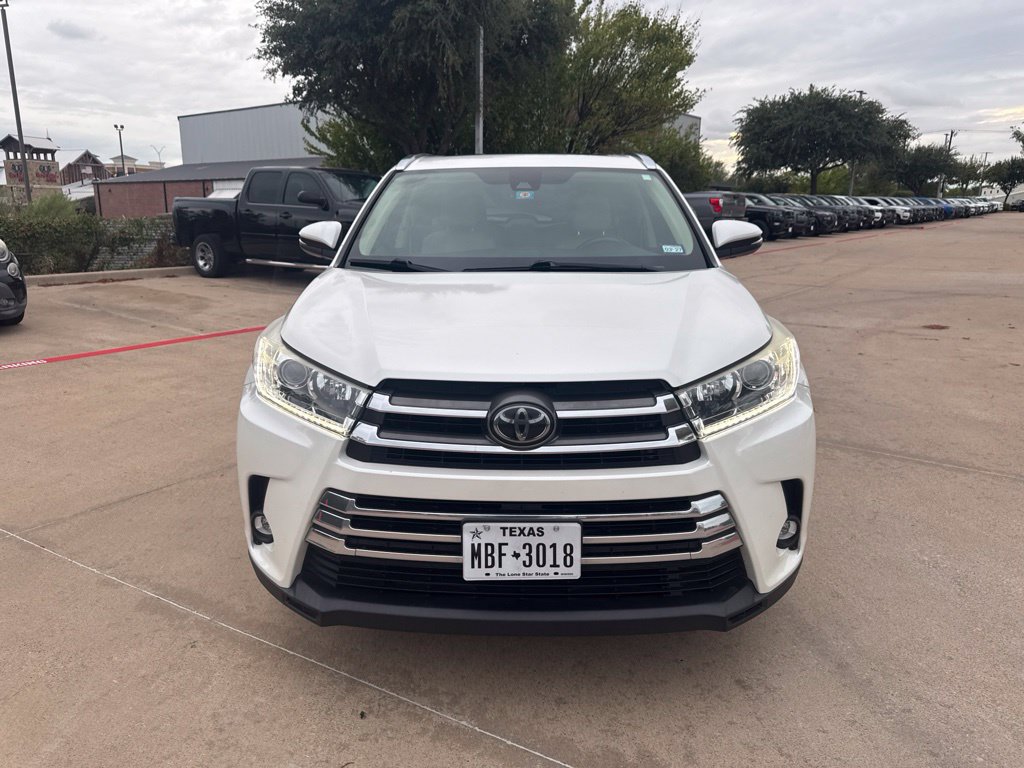 Used 2019 Toyota Highlander Limited FWD image 8
