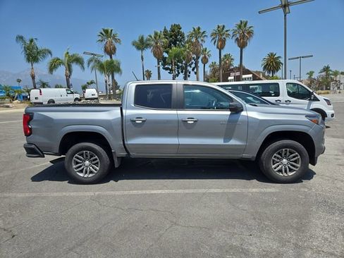 Used 2023 Chevrolet Colorado LT w/ LT Convenience Package II RWD image 2