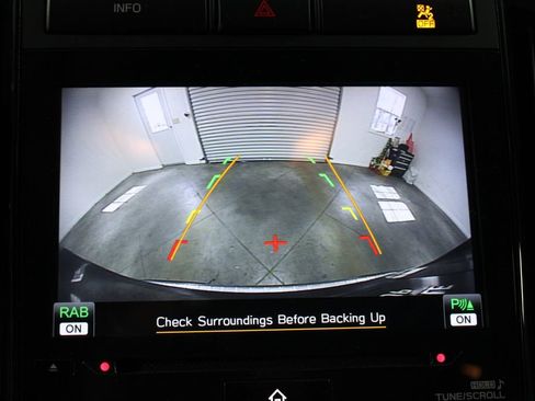 Used 2020 Subaru Ascent Premium w/ Convenience Package image 34