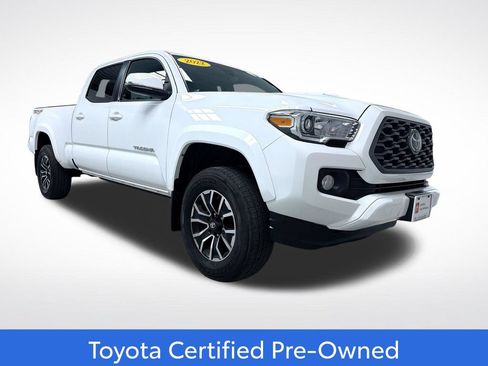 Certified 2022 Toyota Tacoma TRD Sport w/ Technology Package AWD/4WD image 1