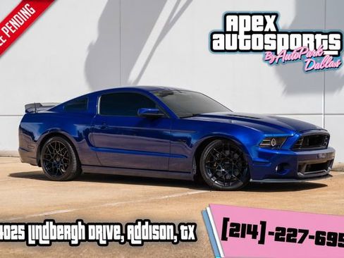 Used 2014 Ford Mustang GT Premium w/ Comfort Package RWD image 1