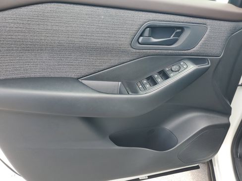 Certified 2023 Nissan Rogue S image 25