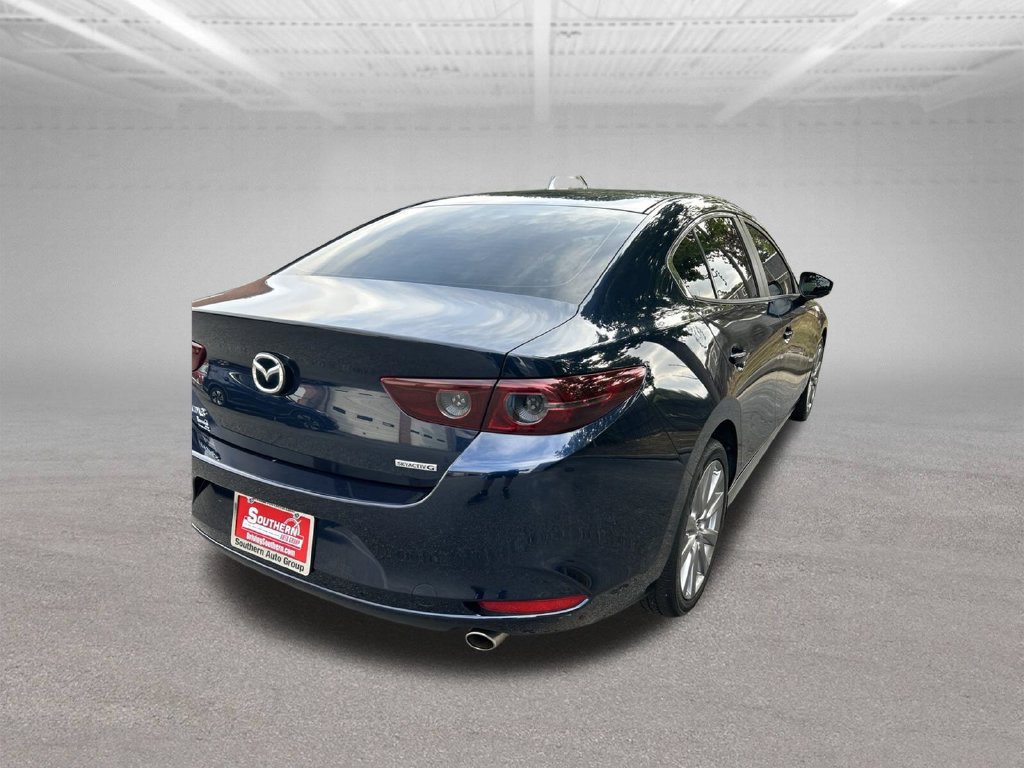 Used 2021 MAZDA MAZDA3 s FWD image 5