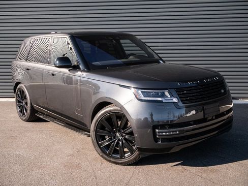 Used 2023 Land Rover Range Rover SE image 26