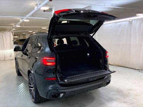 Used 2021 BMW X5 xDrive40i w/ M Sport Package AWD/4WD image 33