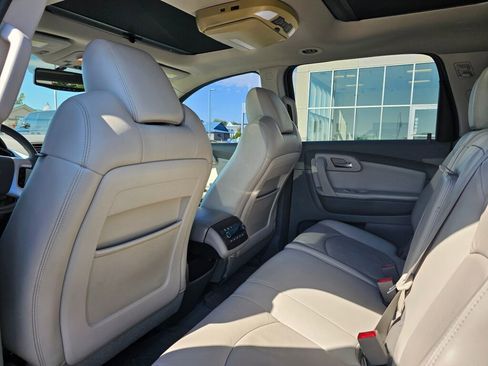 Used 2012 Chevrolet Traverse LT w/ LPO, 'HIT The Road' Package AWD/4WD image 11