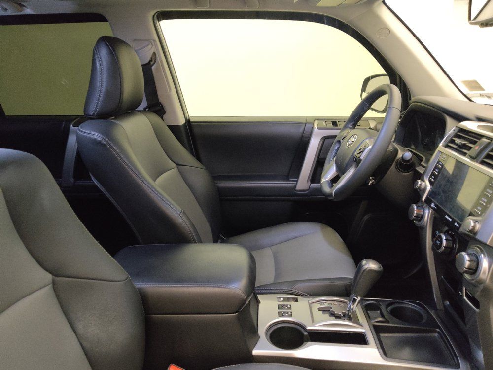 Used 2021 Toyota 4Runner SR5 Premium w/ Moonroof Package RWD image 21