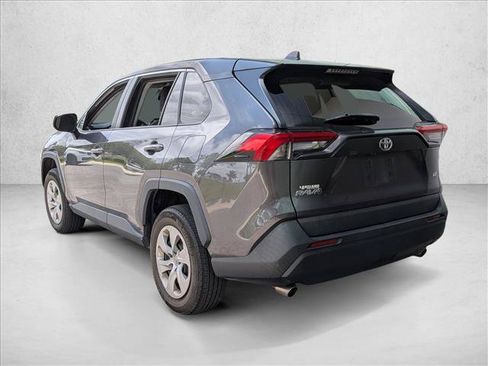 Used 2023 Toyota RAV4 LE FWD image 7