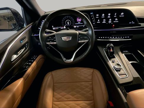 Used 2023 Cadillac Escalade Sport AWD/4WD image 5