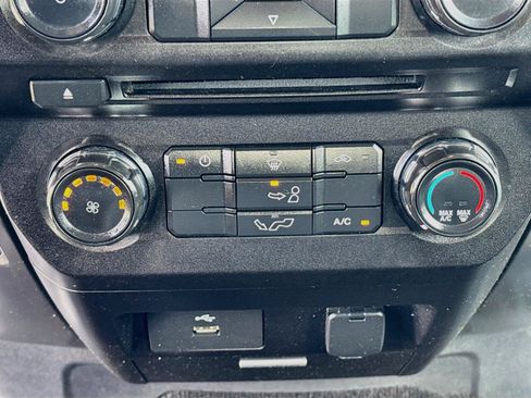 Used 2018 Ford F150 XLT RWD image 15