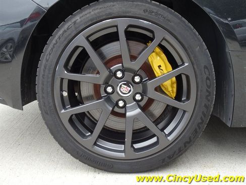 Used 2013 Cadillac CTS V RWD image 35