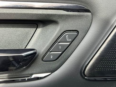 Used 2025 RAM 1500 Limited image 26