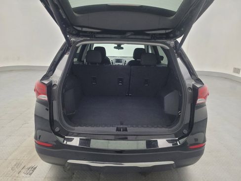 Used 2024 Chevrolet Equinox LT image 29