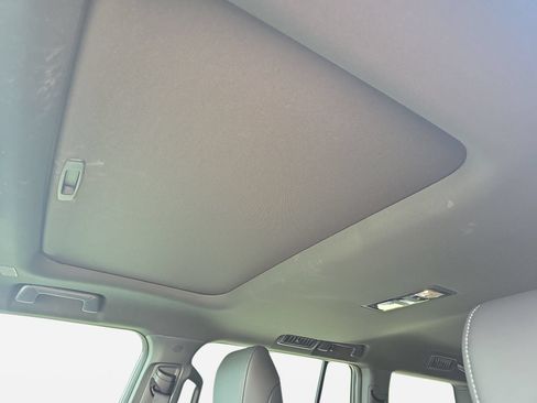 Used 2025 Lexus GX 550 w/ Cold Area Package AWD/4WD image 29