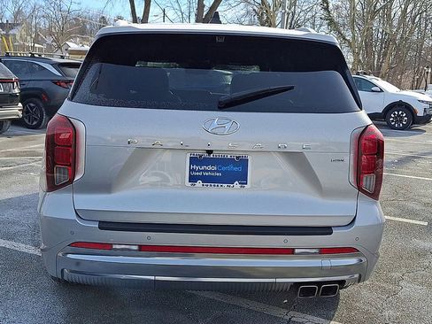 Used 2024 Hyundai Palisade Calligraphy image 5