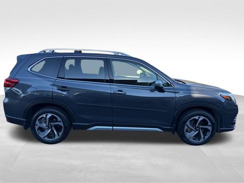 Used 2022 Subaru Forester Touring w/ Popular Package #3 image 5