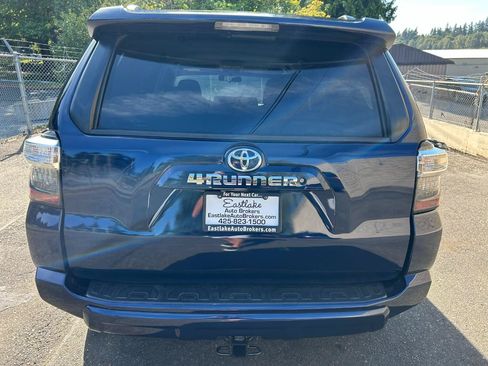 Used 2014 Toyota 4Runner Trail AWD/4WD image 6