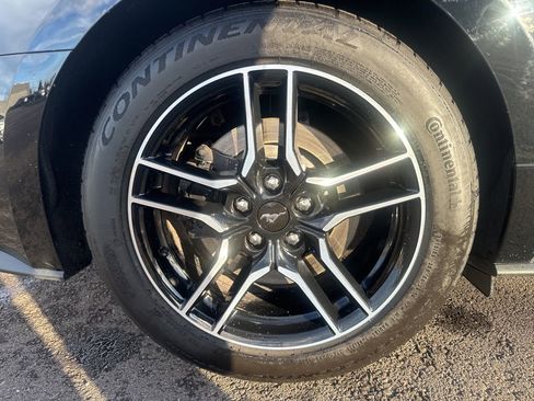 Used 2022 Ford Mustang GT Premium w/ Ford Safe & Smart Package image 9