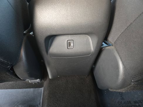 Certified 2024 Nissan Sentra SV image 18