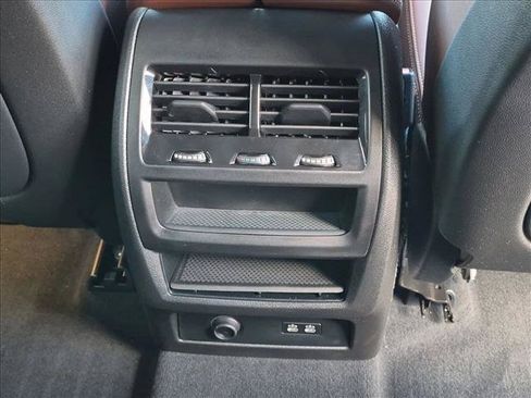 Certified 2024 BMW X5 xDrive40i w/ Premium Package AWD/4WD image 18