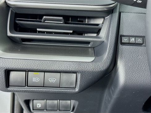 New 2026 Toyota Prius LE image 13