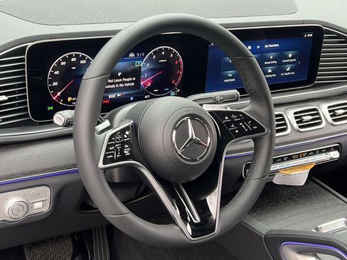 New 2026 Mercedes-Benz GLE 450 4MATIC image 14