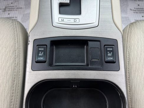 Used 2010 Subaru Outback 2.5i Premium image 26