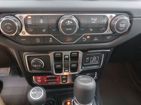 New 2026 Jeep Gladiator Rubicon image 42