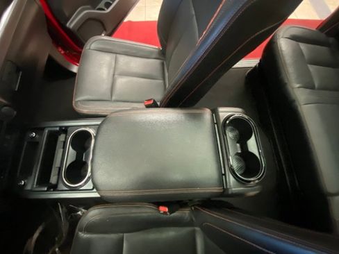 Used 2021 Nissan Titan PRO-4X w/ Pro-4x Convenience Package image 23