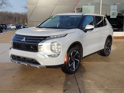 Used 2024 Mitsubishi Outlander SE