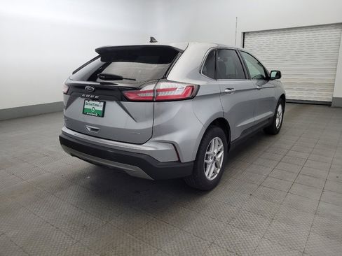 Used 2024 Ford Edge SEL image 9