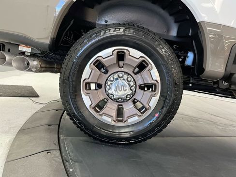 New 2026 Ford F350 4x4 Crew Cab Super Duty image 10