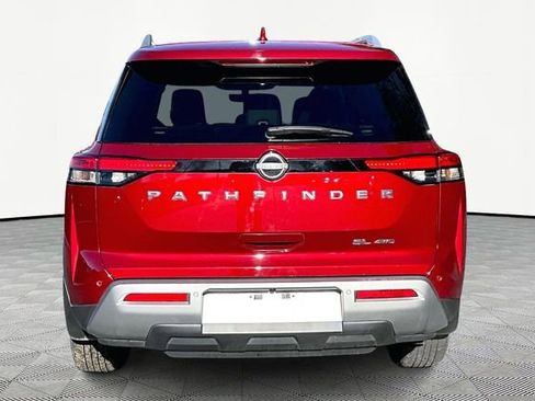 Used 2023 Nissan Pathfinder SL image 6