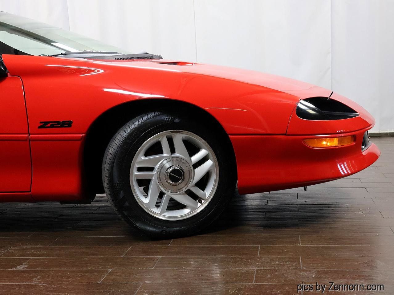 Used 1994 Chevrolet Camaro Z28 RWD image 3