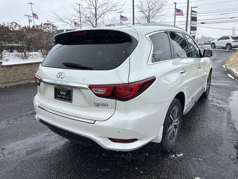 Used 2017 INFINITI QX60 Luxe w/ Premium Plus Package AWD/4WD image 12