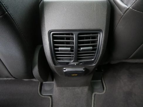 Used 2014 Ford Escape Titanium w/ Equipment Group 401A AWD/4WD image 18