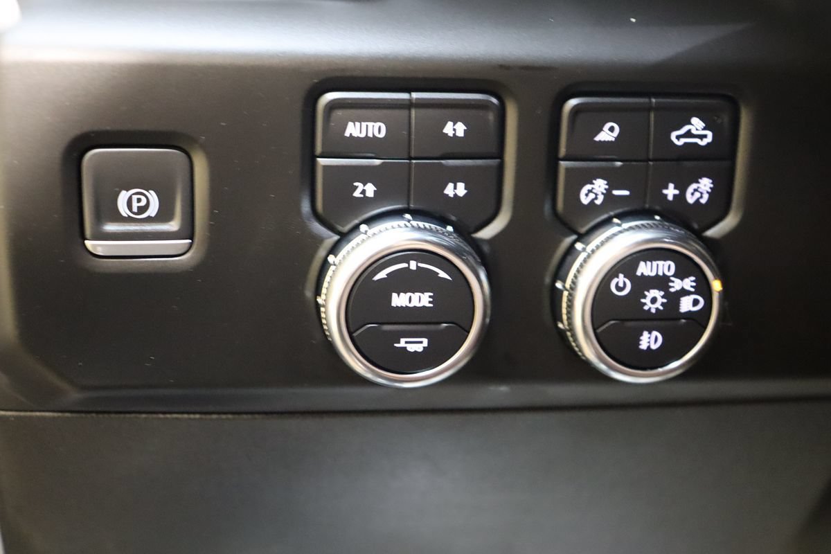 Used 2024 GMC Sierra 2500 Denali Ultimate AWD/4WD image 54