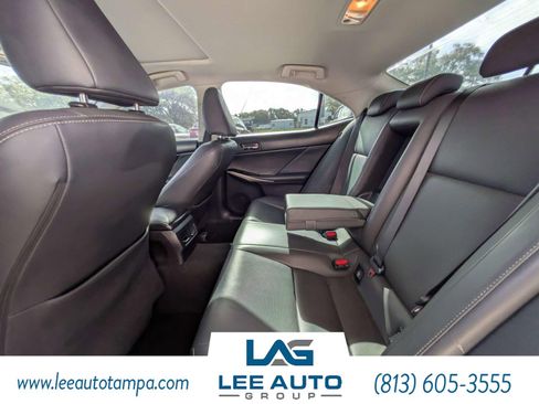 Used 2015 Lexus IS 250 RWD image 12