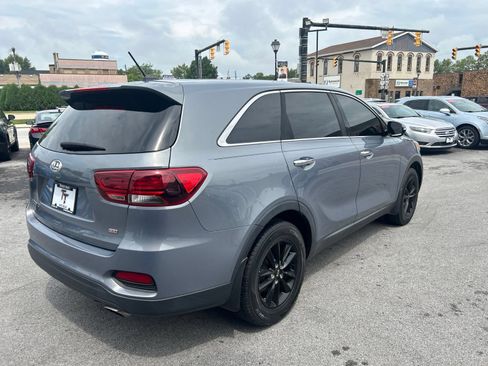 Used 2019 Kia Sorento L FWD image 6