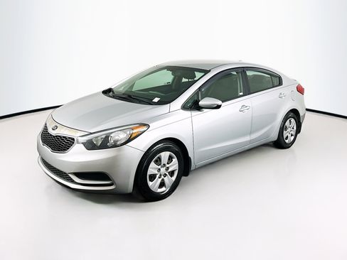 Used 2016 Kia Forte LX w/ Protection Package image 3