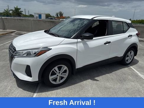 Used 2024 Nissan Kicks S FWD image 1