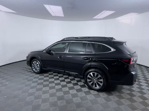 Used 2023 Subaru Outback Limited XT image 6