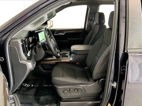 Used 2024 Chevrolet Silverado 1500 RST w/ Protection Package RWD image 18
