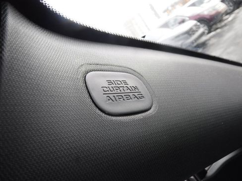 Used 2022 Honda Passport TrailSport image 36