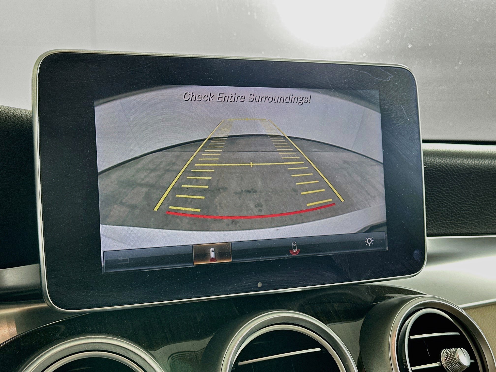 Used 2016 Mercedes-Benz C 300 4MATIC Sedan image 23