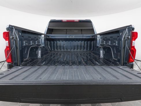 Used 2022 Chevrolet Silverado 1500 RST image 7