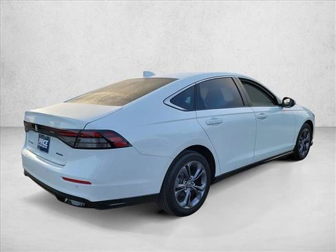 Used 2025 Honda Accord EX-L image 5