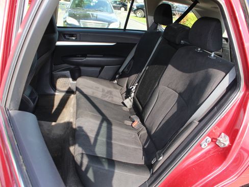 Used 2014 Subaru Outback 2.5i w/ Alloy Wheel Package image 27